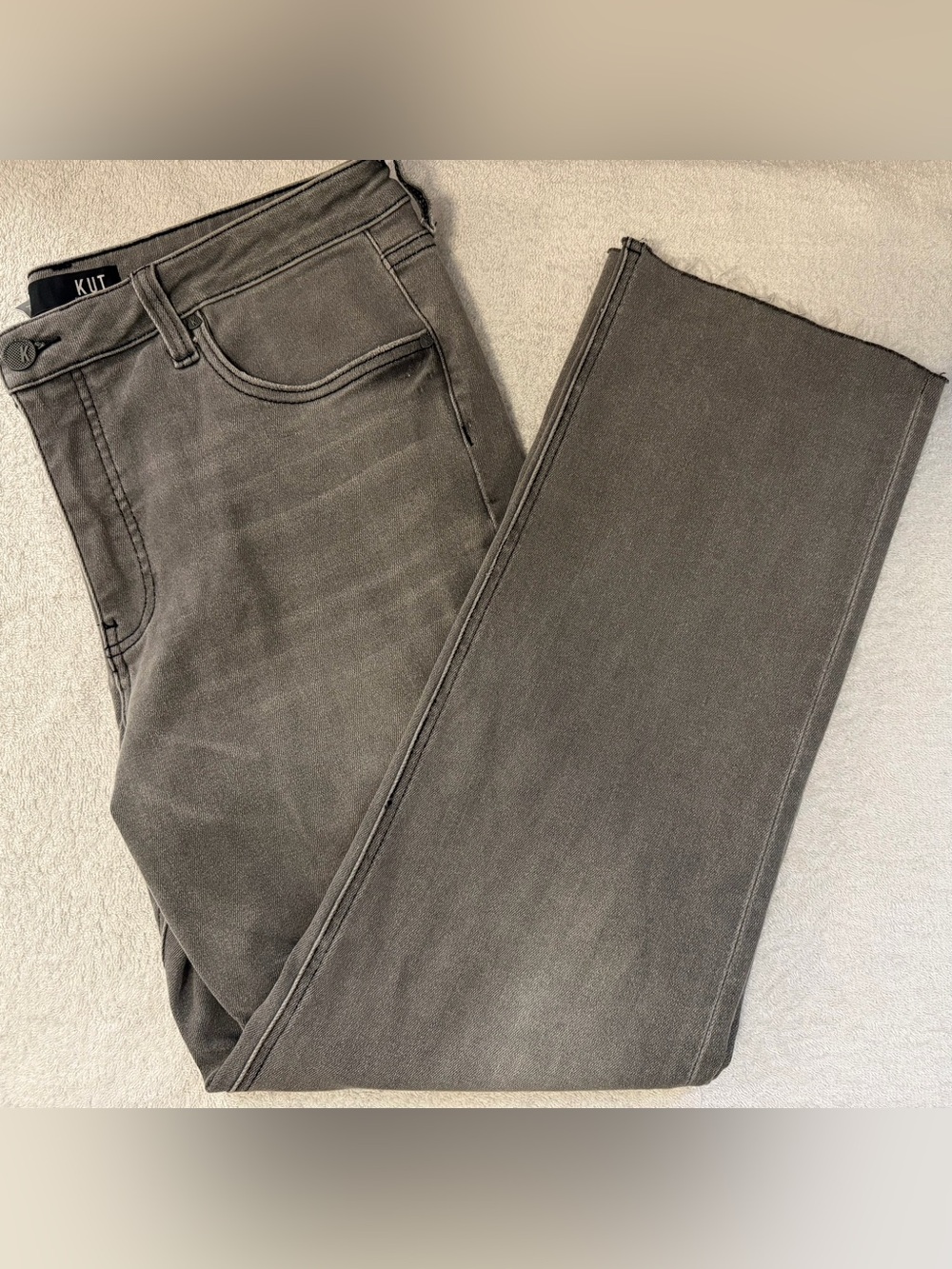 Kut from the Kloth Elizabeth Fab Ab High-Rise Ankle Straight-Leg Jeans Raw Hem